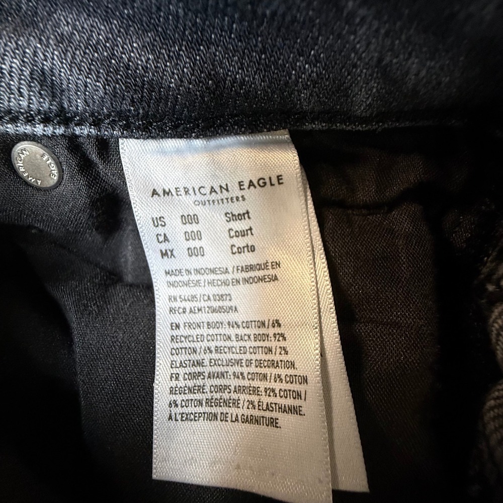 American Eagle Strigid Mom Jeans Faded Black High Rise Straight 000 Short - Picture 4 of 9